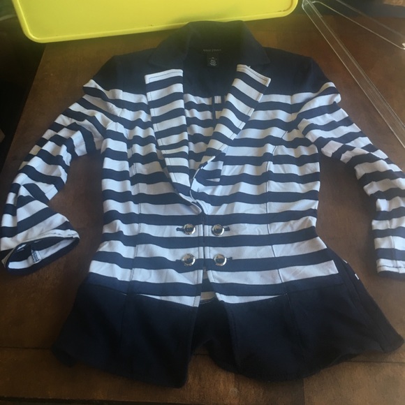 “Sold” - Picture 4 of 11